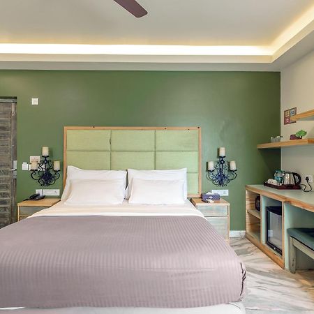 The Baga Beach Resort Esterno foto