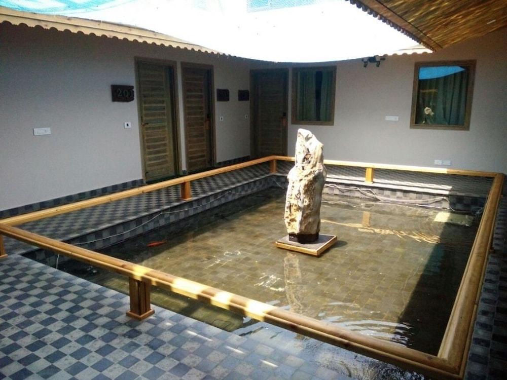 The Baga Beach Resort Esterno foto