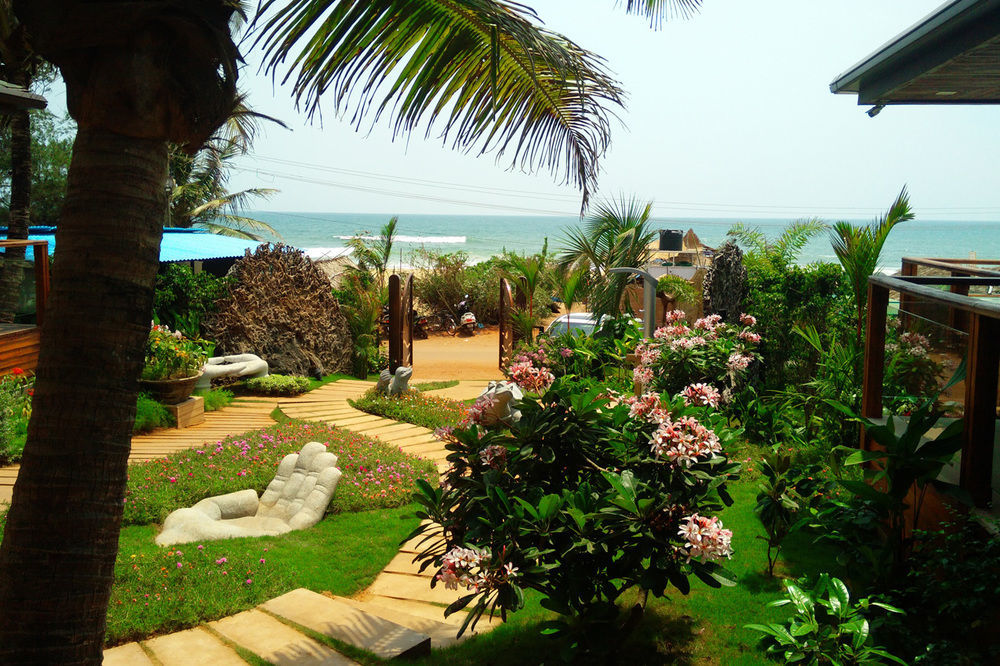 The Baga Beach Resort Esterno foto