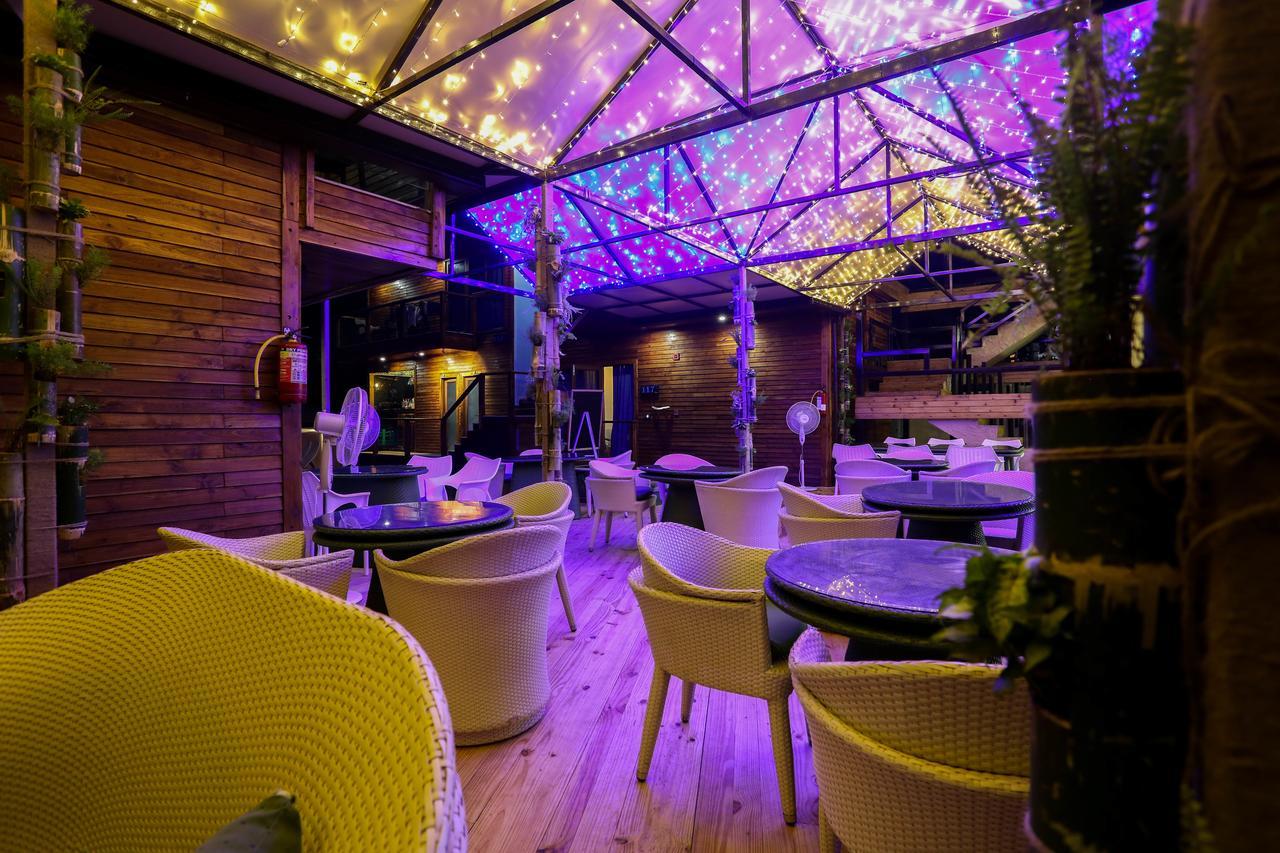 The Baga Beach Resort Esterno foto